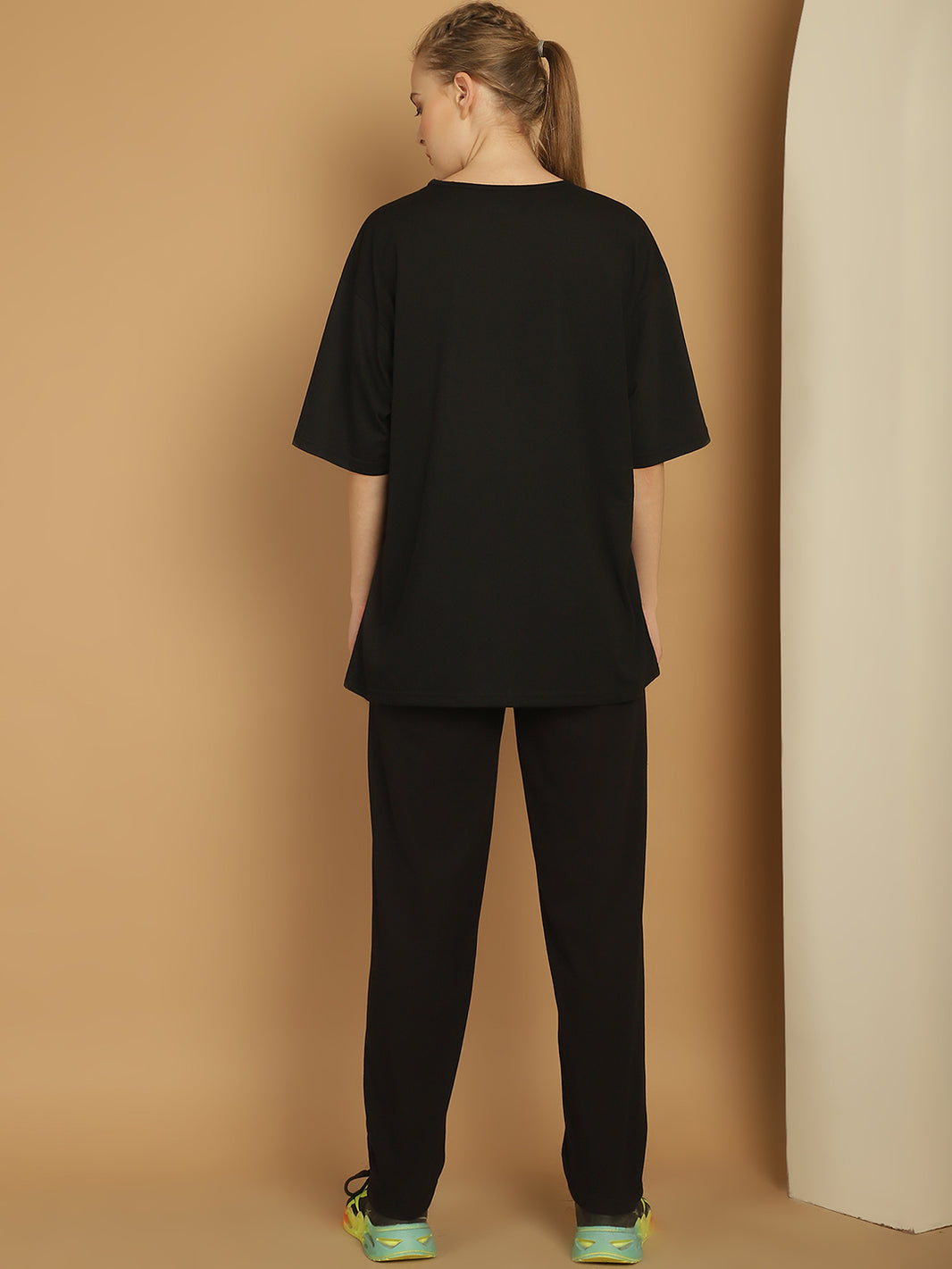 Vimal Jonney Printed  Black Round Neck Cotton Oversize Half sleeves Co-ord set Tracksuit For Women