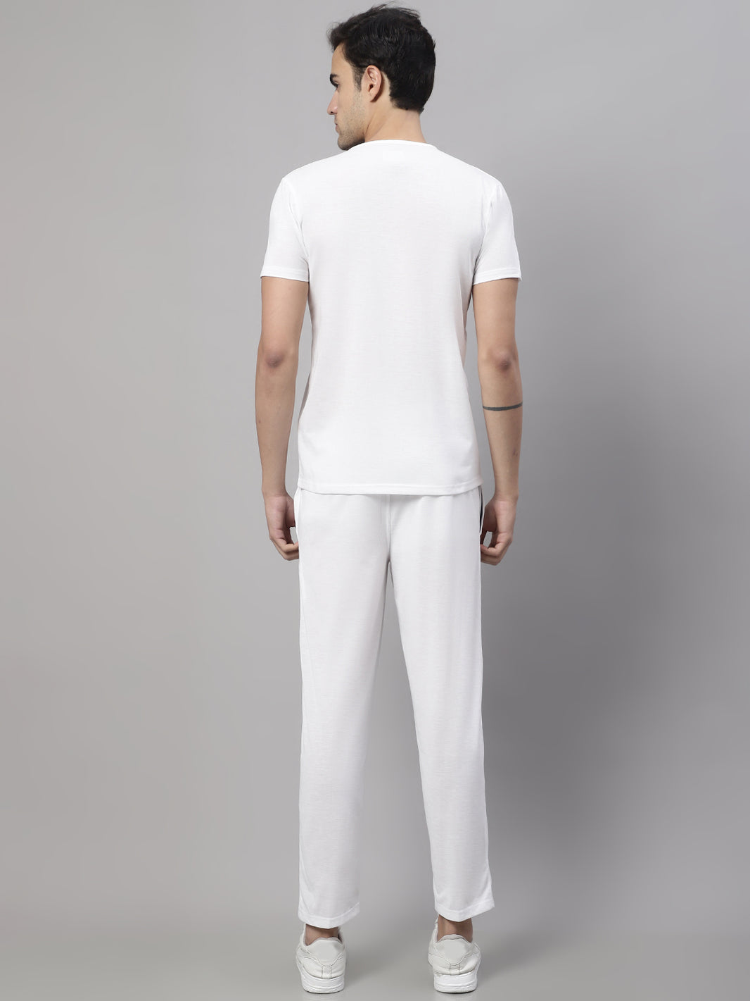 Vimal Jonney White Cotton Solid Co-ord Set Tracksuit For Men(Zip On 1 Side Pocket)