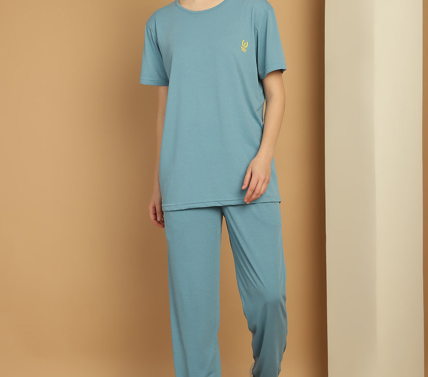 Vimal Jonney Blue Cotton Solid Co-ord Set Tracksuit For Women