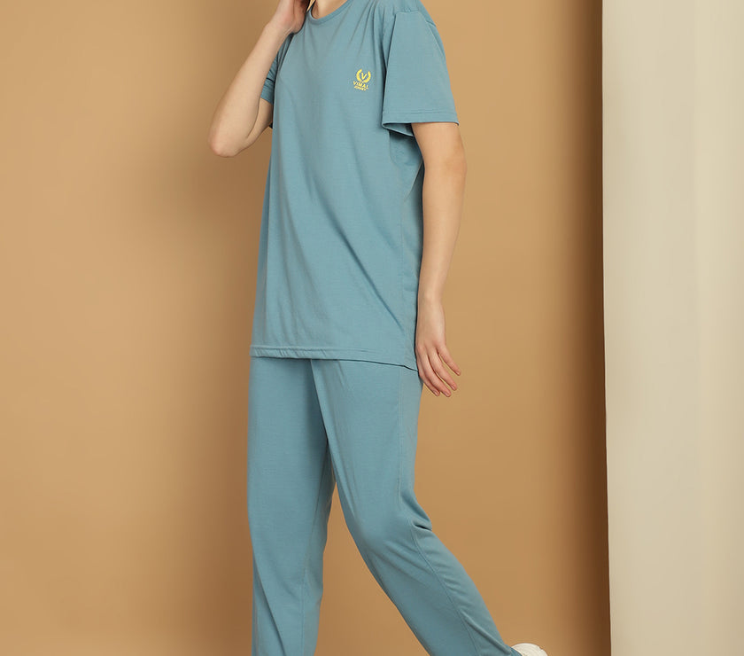 Vimal Jonney Blue Cotton Solid Co-ord Set Tracksuit For Women