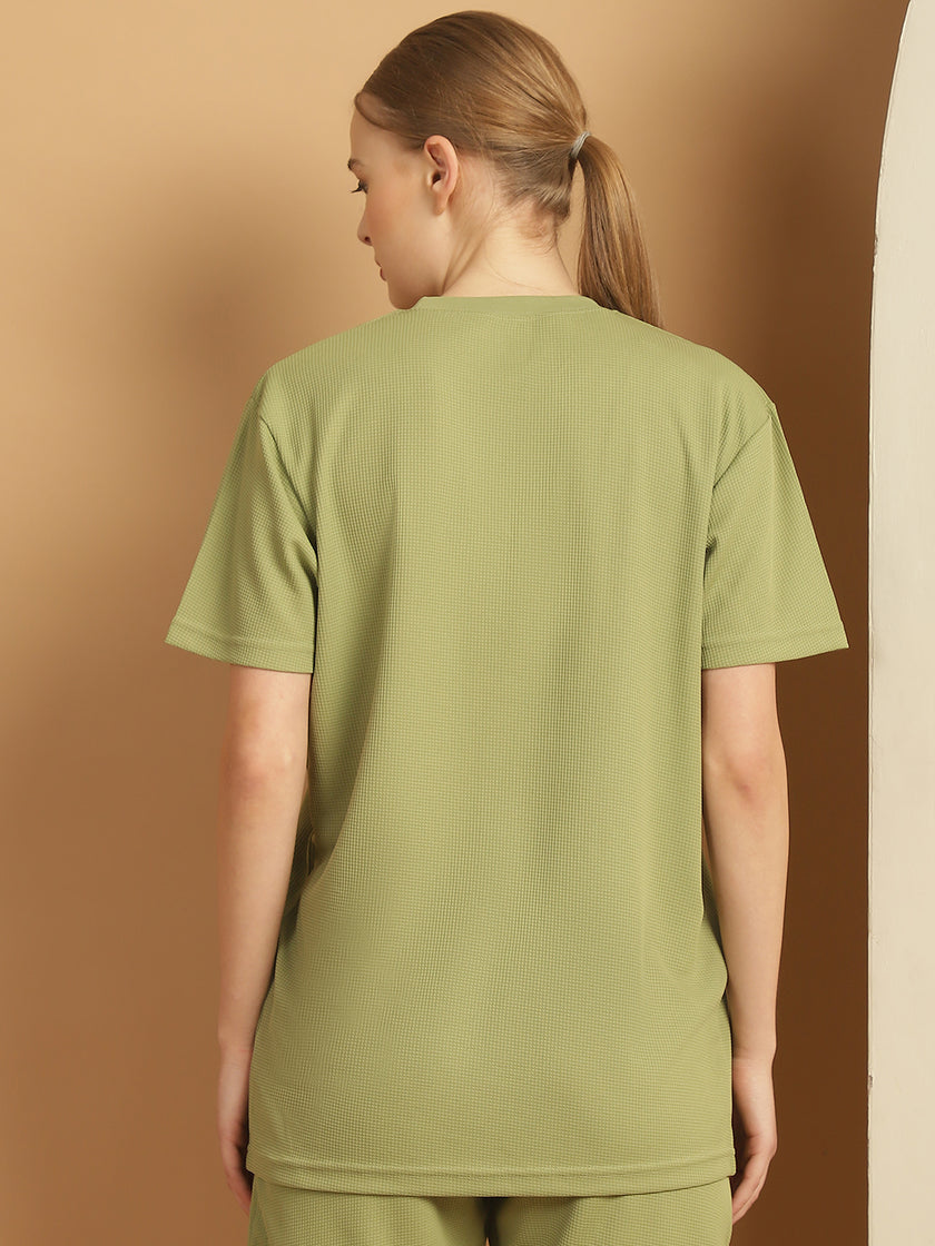 Vimal Jonney Solid Green Round Neck Polyester Lycra Half sleeves Tshirt For Women