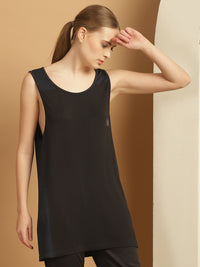 Vimal Jonney Solid Black Round Neck Polyester Lycra Half sleeveless Gym Vest For Women