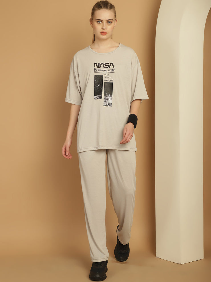Vimal Jonney Printed  Light Grey Round Neck Cotton Oversize Half sleeves Co-ord set Tracksuit For Women