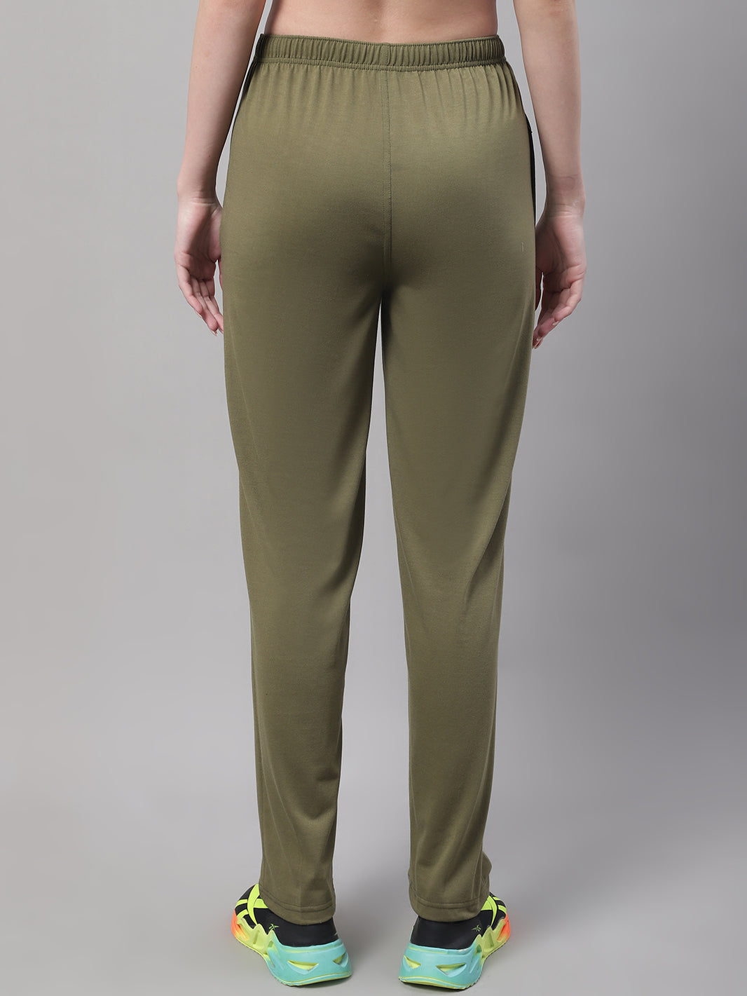 Vimal Jonney Olive Regular fit Cotton Trackpant for Women(Zip of 1 Side Pocket)