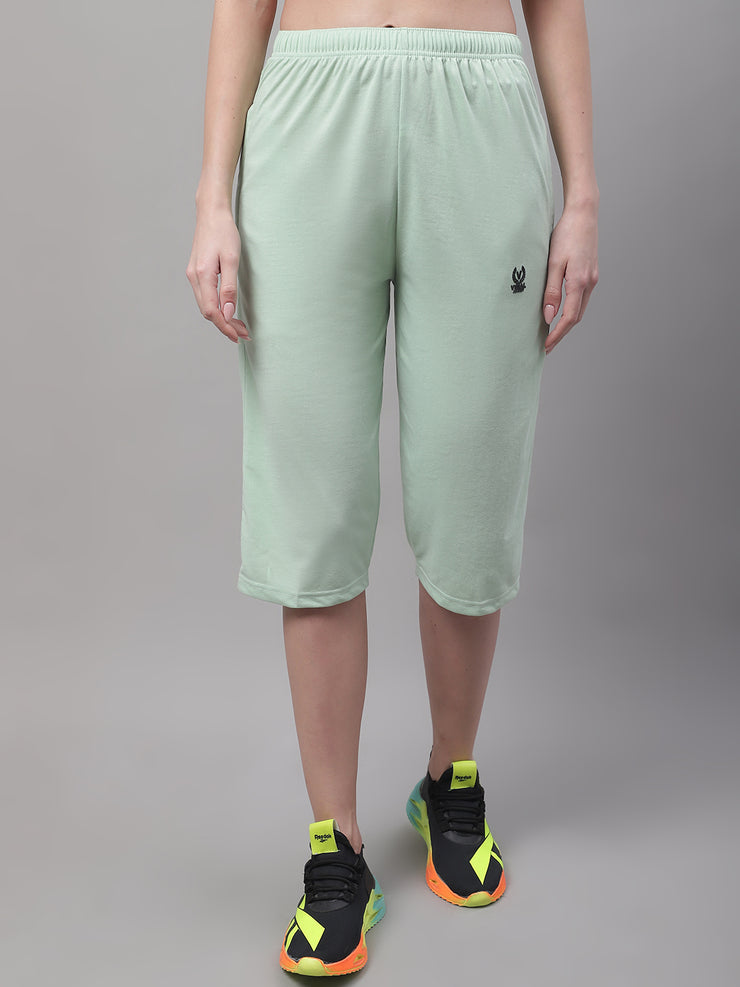 Vimal Jonney Light Green Regular fit Cotton Capri for Women