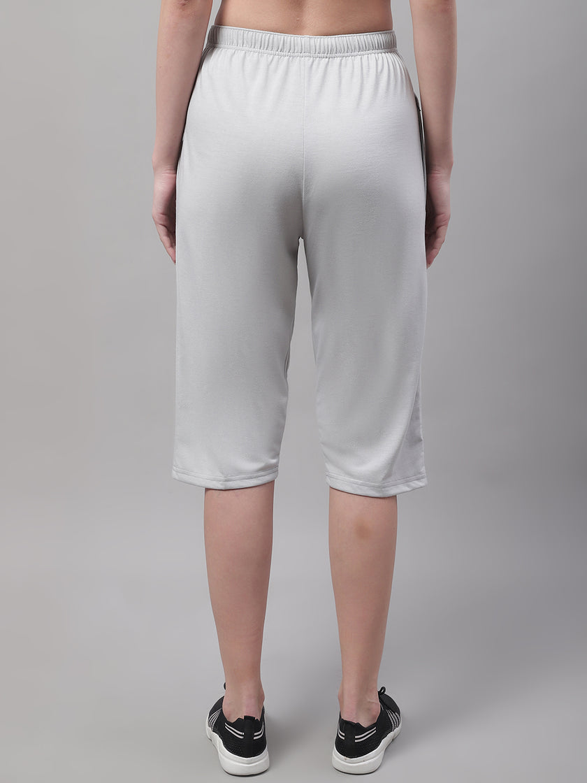 Vimal Jonney Light Grey Regular fit Cotton Capri for Women