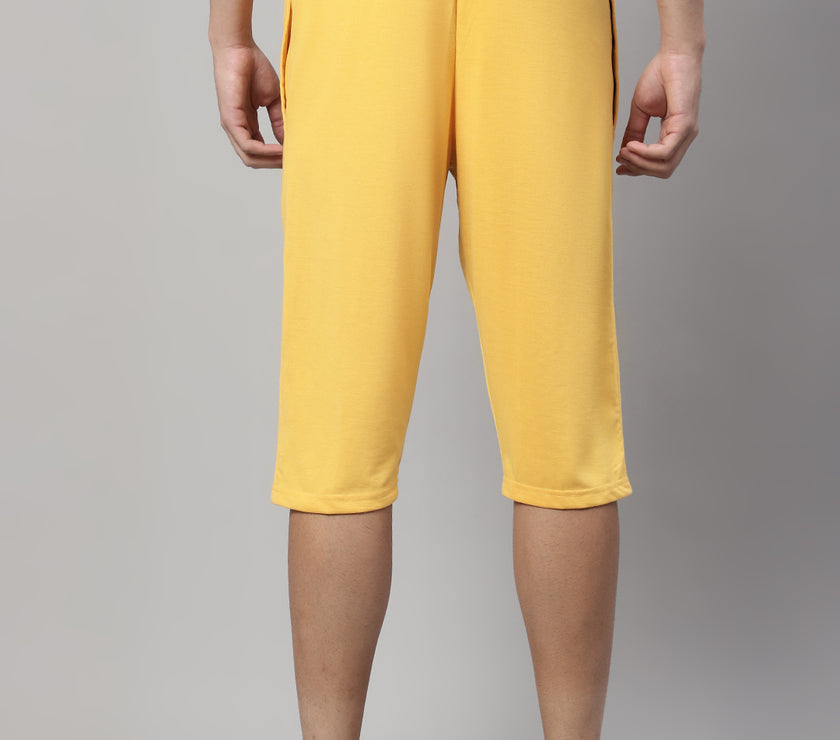 Vimal Jonney Yellow Regular fit Cotton Capri for Men