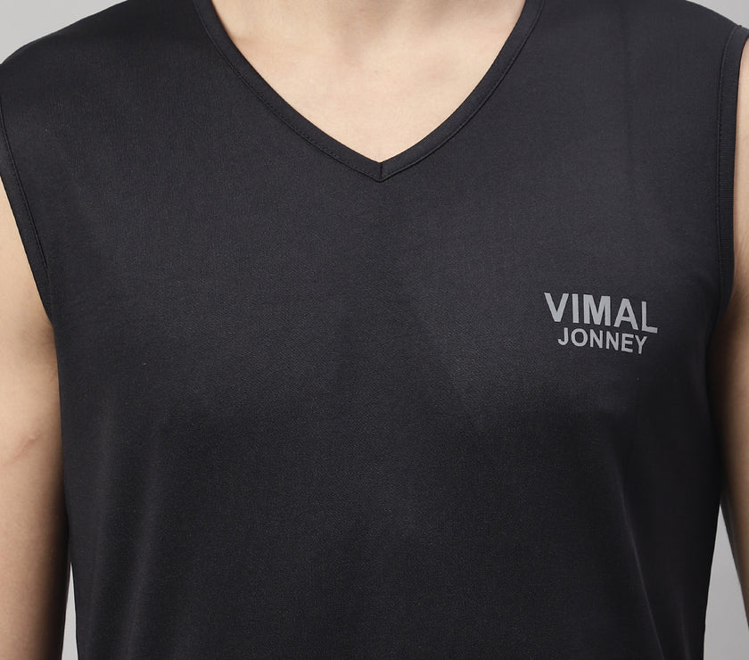 Vimal Jonney Black Dryfit Lycra Solid Co-ord Set Tracksuit For Men(Zip Of 1 Side Pocket)