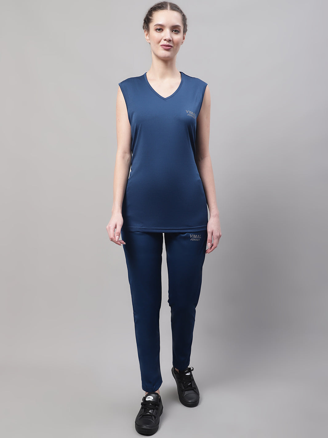 Vimal Jonney Blue Dryfit Lycra Solid Co-ord Set Tracksuit For Women