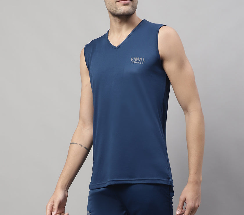 Vimal Jonney Blue Dryfit Lycra Solid Co-ord Set Tracksuit For Men(Zip On 1 Side Pocket)