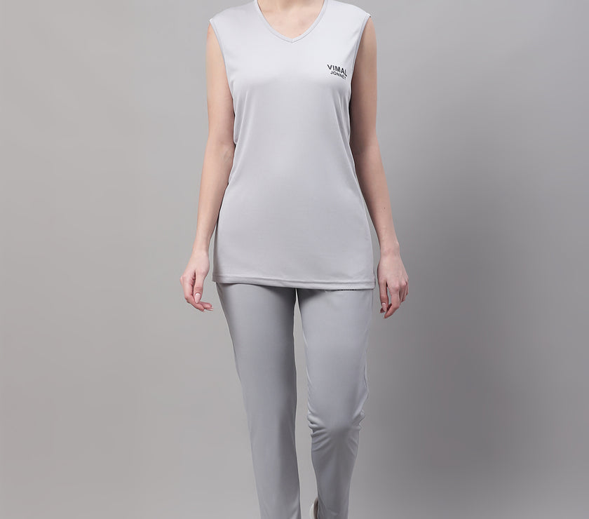 Vimal Jonney Light Grey Dryfit Lycra Solid Co-ord Set Tracksuit For Women