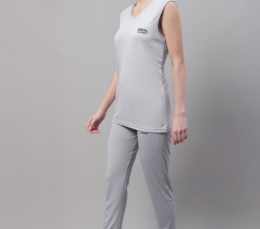 Vimal Jonney Light Grey Dryfit Lycra Solid Co-ord Set Tracksuit For Women