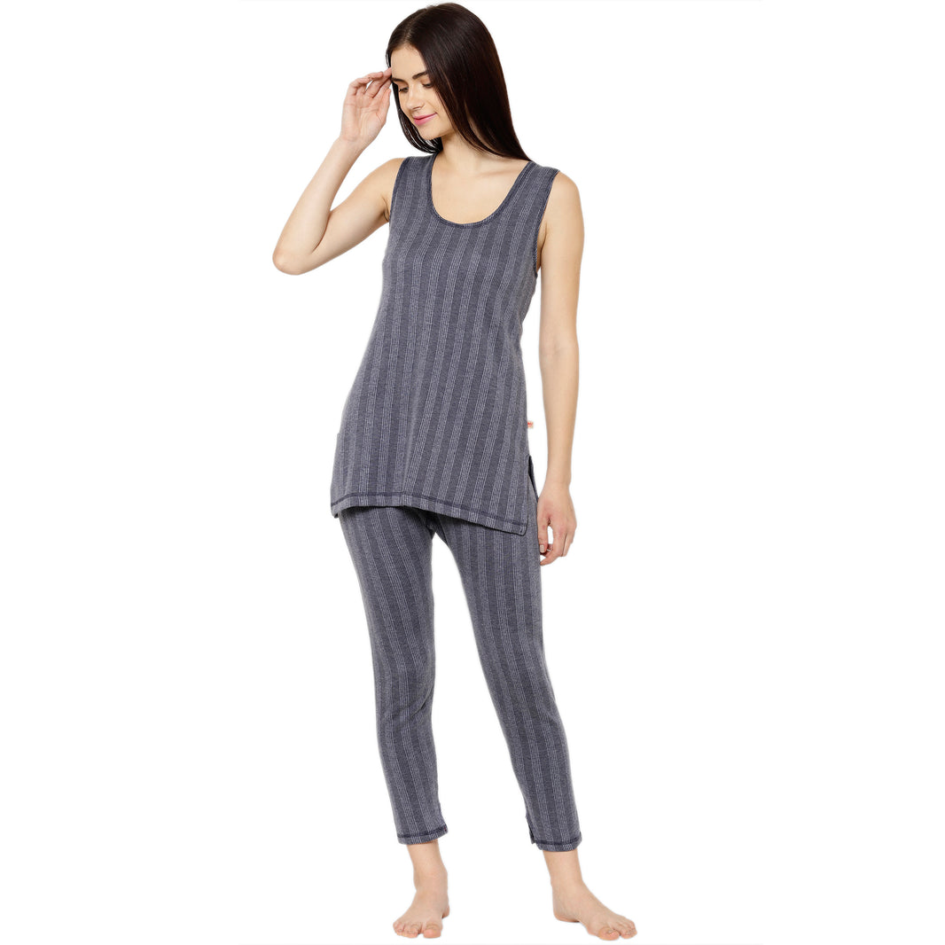 Buy online Grey Solid Thermal Wear Set from winter wear for Women by V-mart  for ₹660 at 40% off