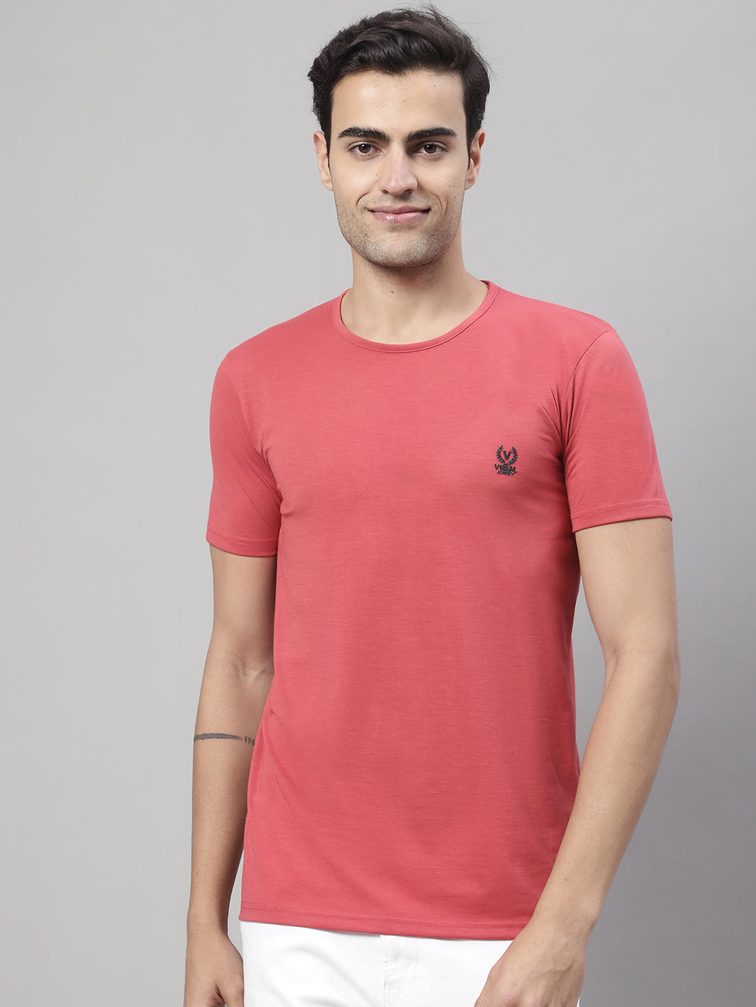 Vimal Jonney Round Neck Cotton Solid Pink T-Shirt for Men